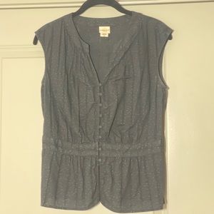 Adorable black loop button up blouse. Cinched waist, fits more like XS.